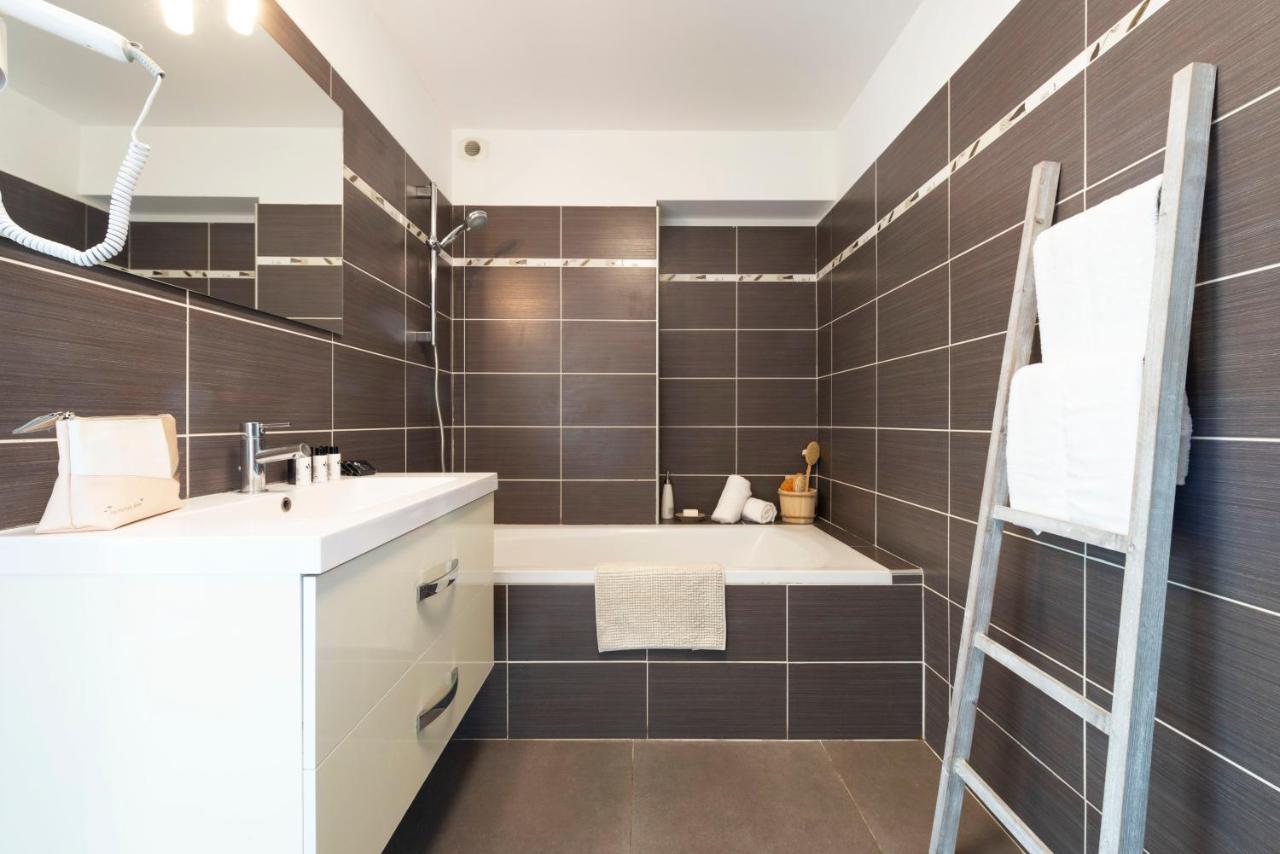 Select'Sohome - La Fossette - Appartement Pour 6 Personnes Avec Terrasse !- Fos-02 르 라방두 외부 사진