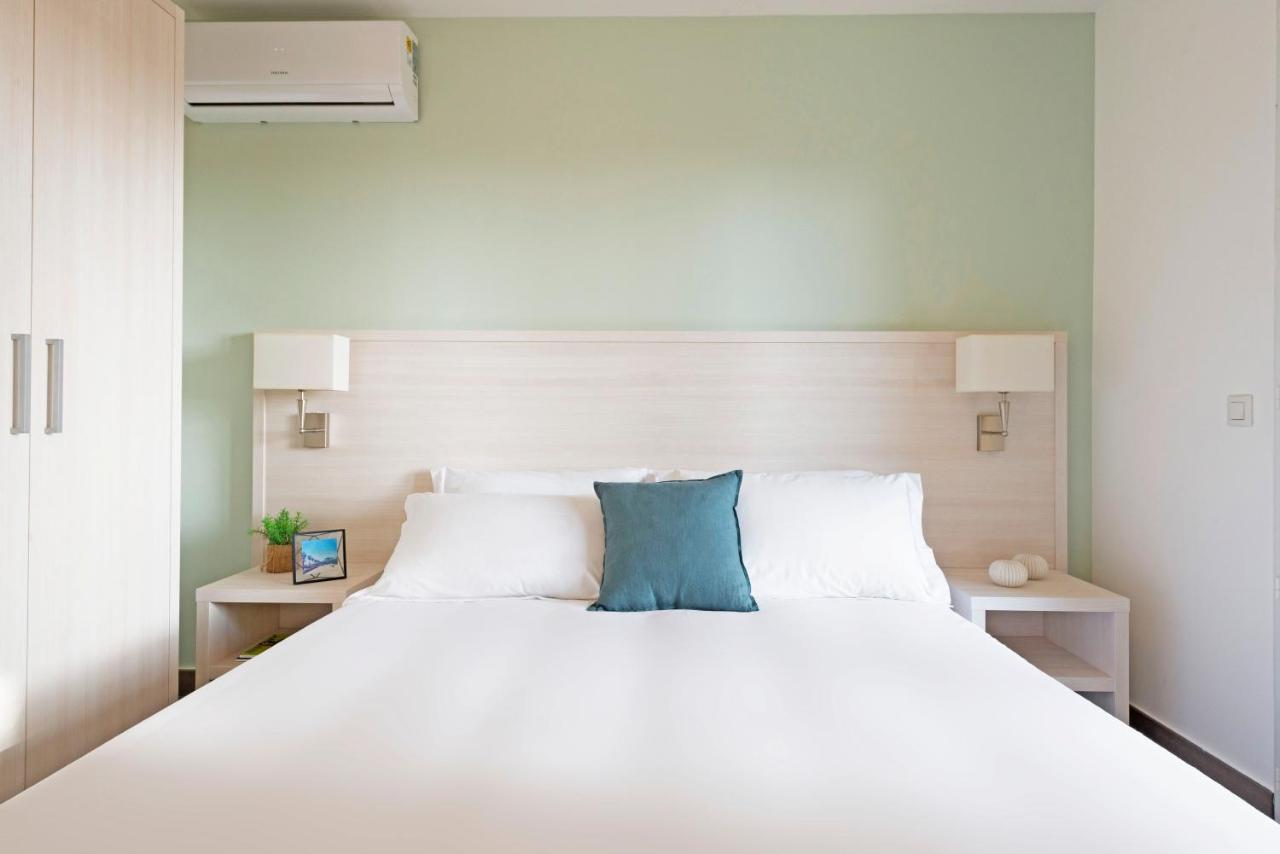 Select'Sohome - La Fossette - Appartement Pour 6 Personnes Avec Terrasse !- Fos-02 르 라방두 외부 사진